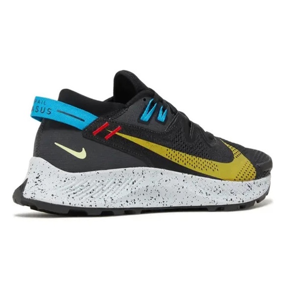 Size 11 Nike Pegasus Trail 2 Mens Running Shoes Black Dark Sulfur